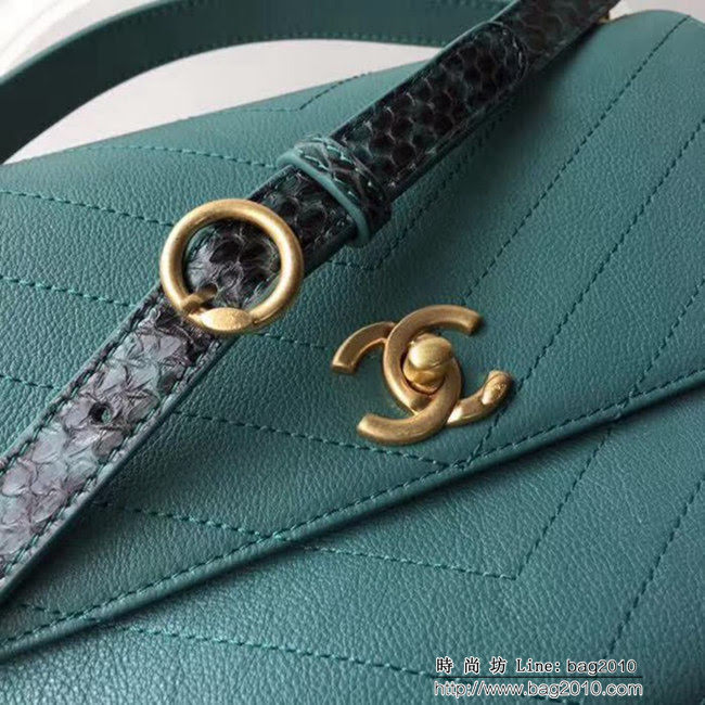 香奈兒CHANELChane Handle 新品復古設計 正品打版原版皮配水蛇皮手提斜挎包 DSC1122